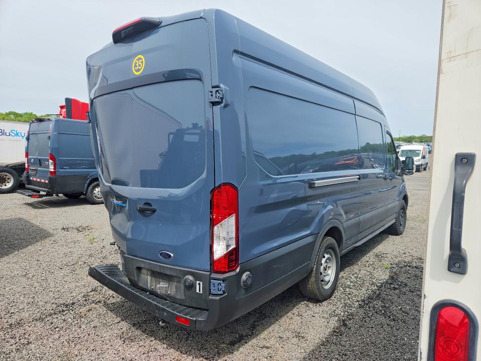 50663146 :رقم المزاد ، 1FTBW3XM8RKB55897 vin ، 2024 Ford Transit مزاد بيع