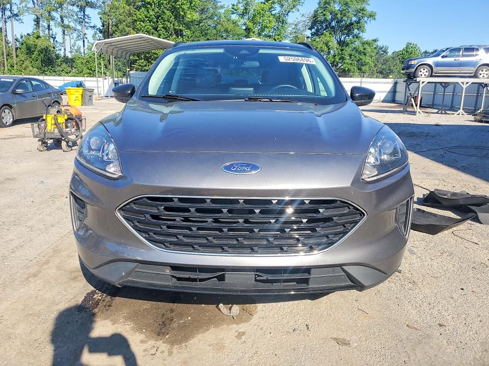 2022 Ford Escape მანქანა იყიდება აუქციონზე, vin: 1FMCU0G67NUA10807, აუქციონის ნომერი: 52506896