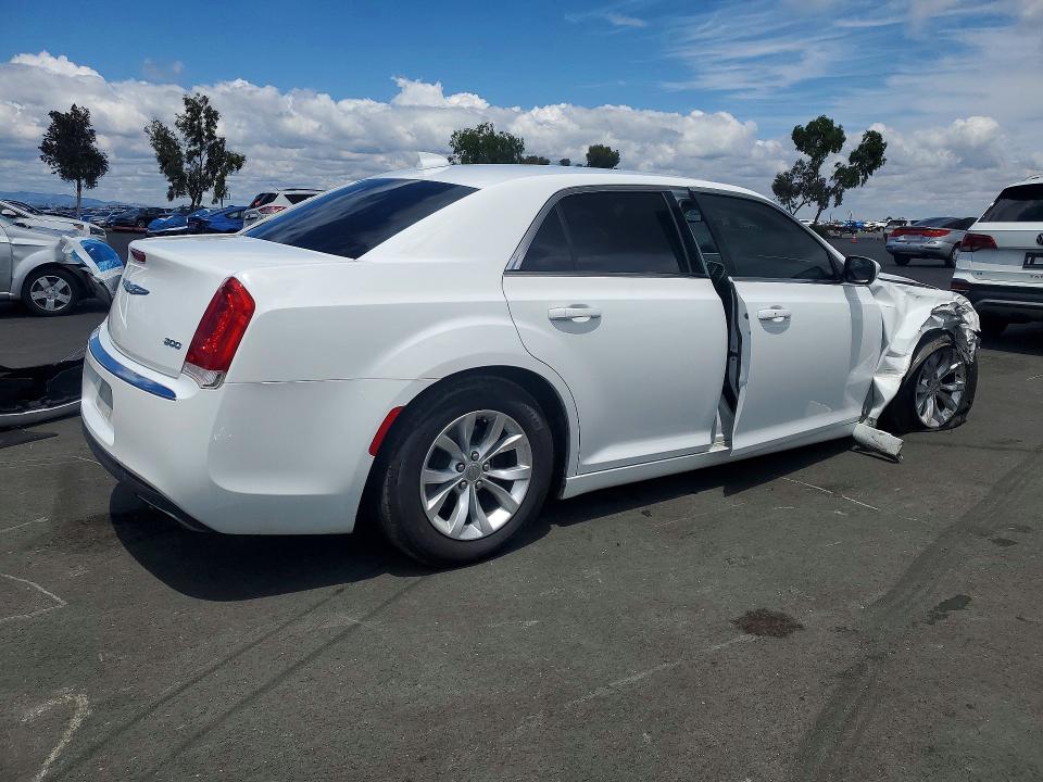 55366116 :رقم المزاد ، 2C3CCAAG2GH212687 vin ، 2016 Chrysler 300 مزاد بيع