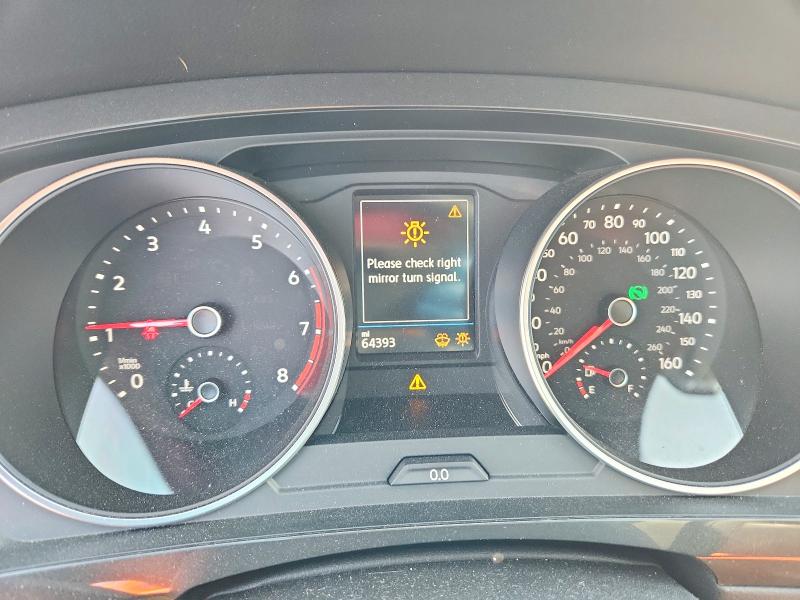 54473696 :رقم المزاد ، 3VV2B7AX3JM176855 vin ، 2018 Volkswagen Tiguan مزاد بيع