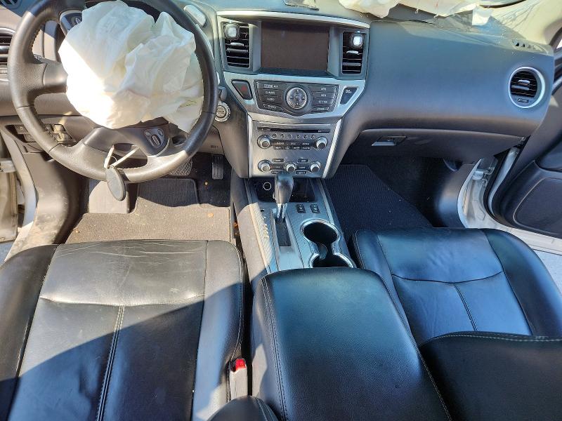 53224646 :رقم المزاد ، 5N1DR2MN1HC601237 vin ، 2017 Nissan Pathfinder مزاد بيع