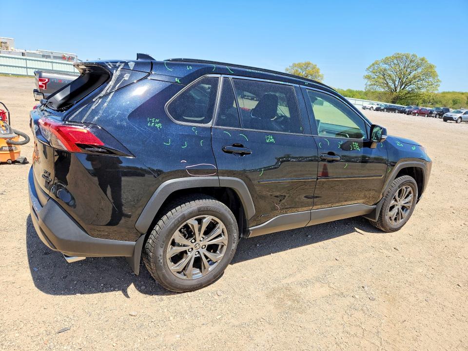 Продаж на аукціоні авто 2022 Toyota Rav4, vin: JTMB6RFV2ND060148, номер лоту: 53510316