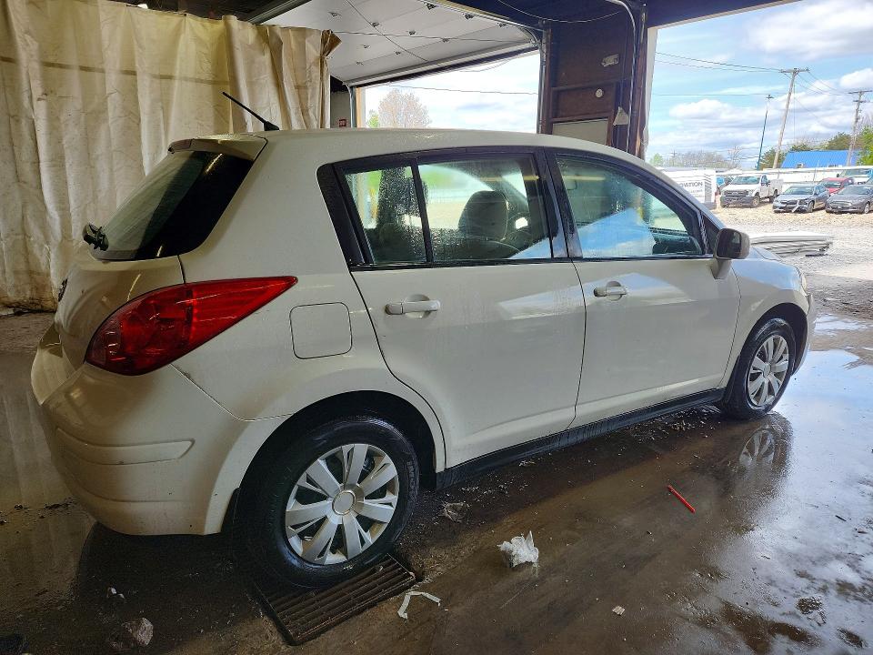 53458206 :رقم المزاد ، 3N1BC1CP6BL409983 vin ، 2011 Nissan Versa مزاد بيع