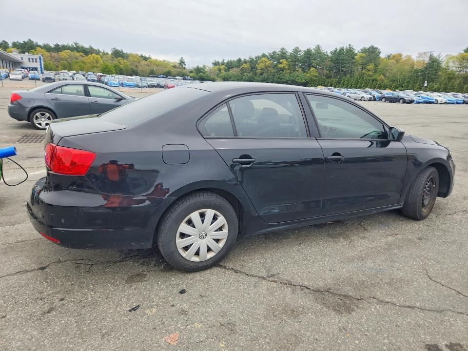52466216 :رقم المزاد ، 3VW2K7AJ2EM410884 vin ، 2014 Volkswagen Jetta مزاد بيع