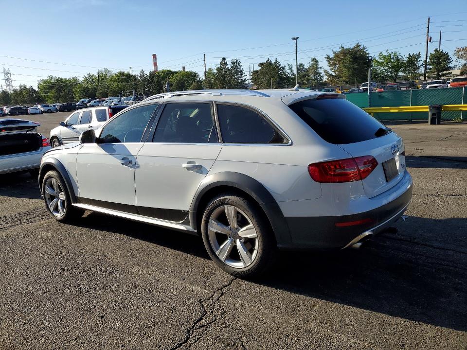 52728616 :رقم المزاد ، WA1TFAFL6FA118778 vin ، 2015 Audi A4 Allroad مزاد بيع