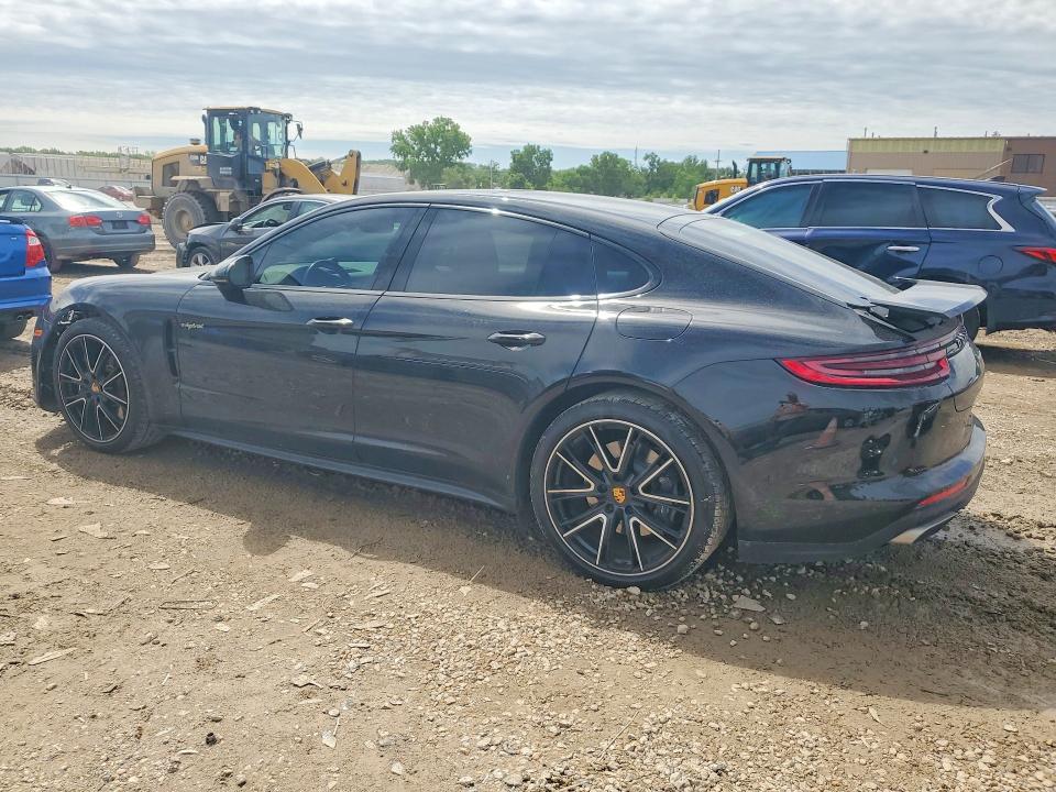52625756 :رقم المزاد ، WP0AE2A79LL131010 vin ، 2020 Porsche Panamera مزاد بيع
