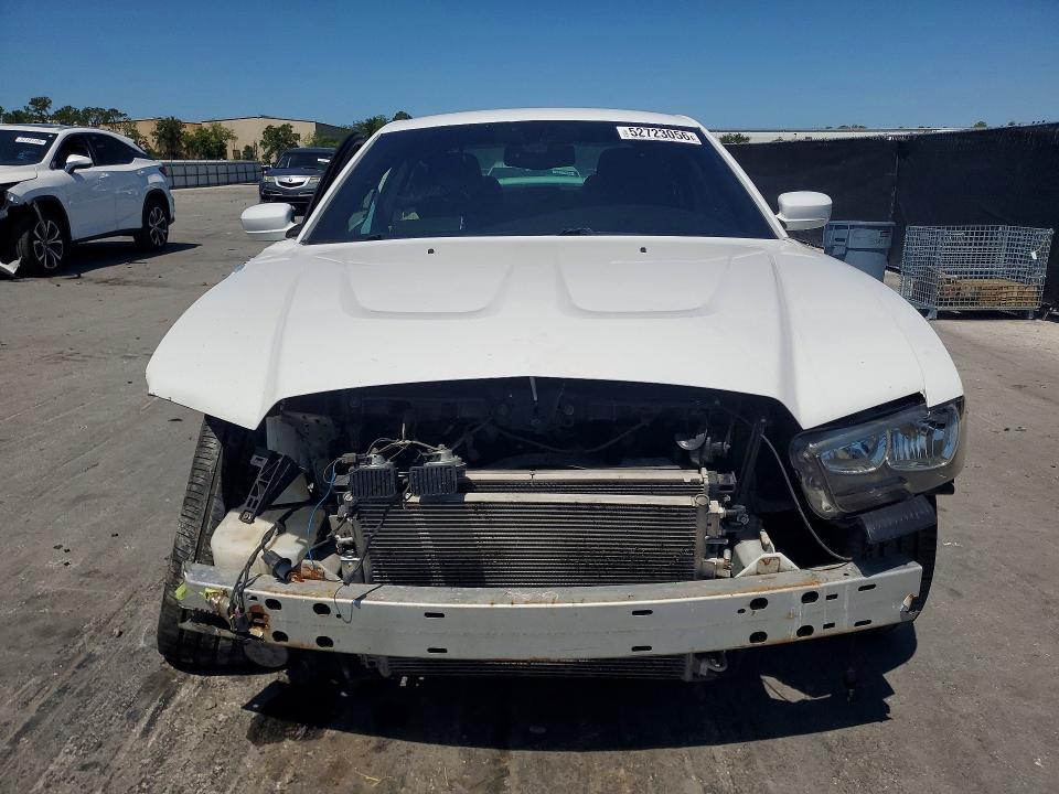2013 Dodge Charger მანქანა იყიდება აუქციონზე, vin: 2C3CDXCT5DH583008, აუქციონის ნომერი: 52723056