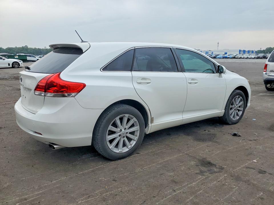 52820786 :رقم المزاد ، 4T3ZA3BB0BU048228 vin ، 2011 Toyota Venza مزاد بيع