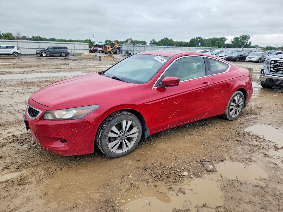 55136196 :رقم المزاد ، 1HGCS1B78AA012384 vin ، 2010 Honda Accord مزاد بيع