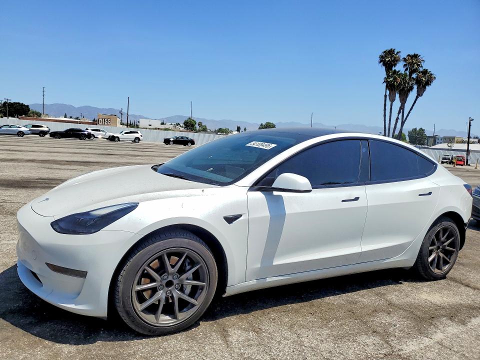 54109496 :رقم المزاد ، 5YJ3E1EA2PF587769 vin ، 2023 Tesla Model 3 مزاد بيع