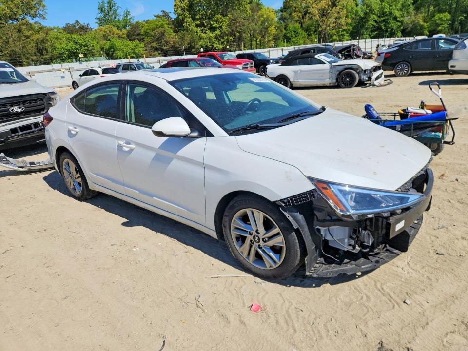 Продажа на аукционе авто 2020 Hyundai Elantra, vin: 5NPD84LF9LH612271, номер лота: 51260736