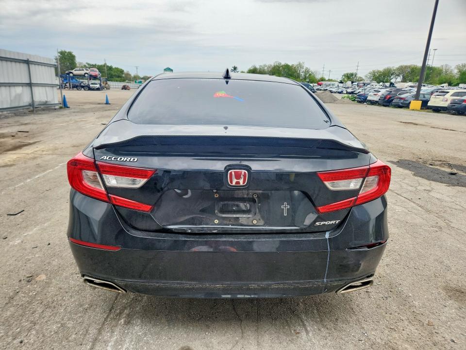 Aukcja sprzedaży 2018 Honda Accord, vin: 1HGCV1F30JA143985, numer aukcji: 53361586