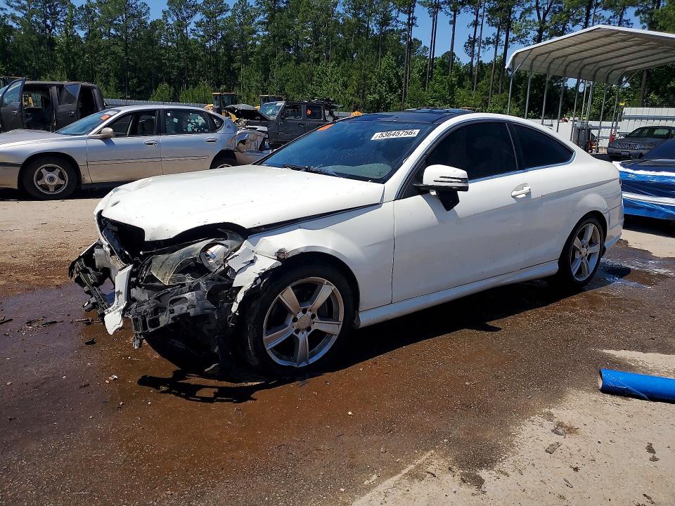 Auction sale of the 2014 Mercedes-benz C, vin: WDDGJ4HB4EG193637, lot number: 53645756