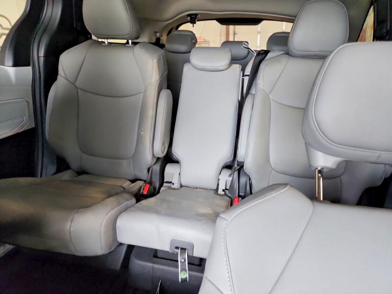 Продажа на аукционе авто 2026 Toyota Sienna, vin: 5TDYRKEC1TS314121, номер лота: 54693836