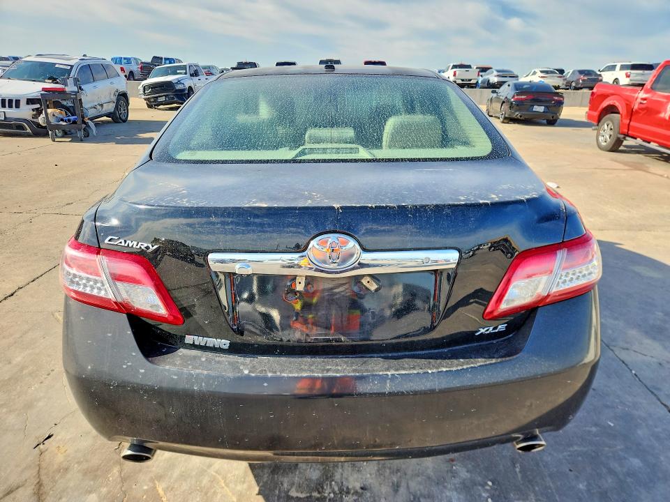 Aukcja sprzedaży 2011 Toyota Camry, vin: 4T1BK3EK2BU123935, numer aukcji: 52824016