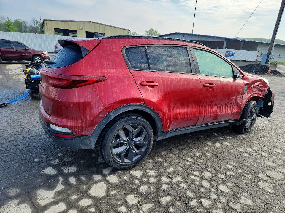 2022 Kia Sportage მანქანა იყიდება აუქციონზე, vin: KNDP6CAC8N7955697, აუქციონის ნომერი: 51904626