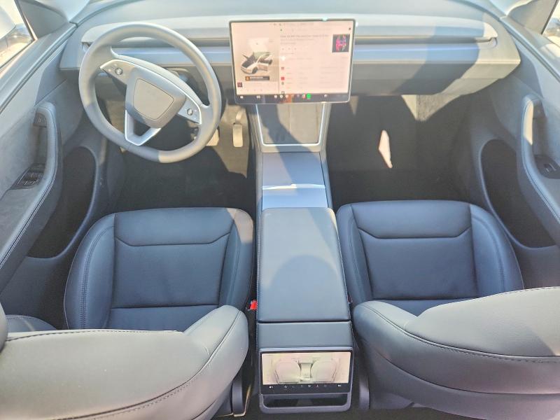 54892196 :رقم المزاد ، 7SAYGDED8TA493353 vin ، 2026 Tesla Model Y مزاد بيع