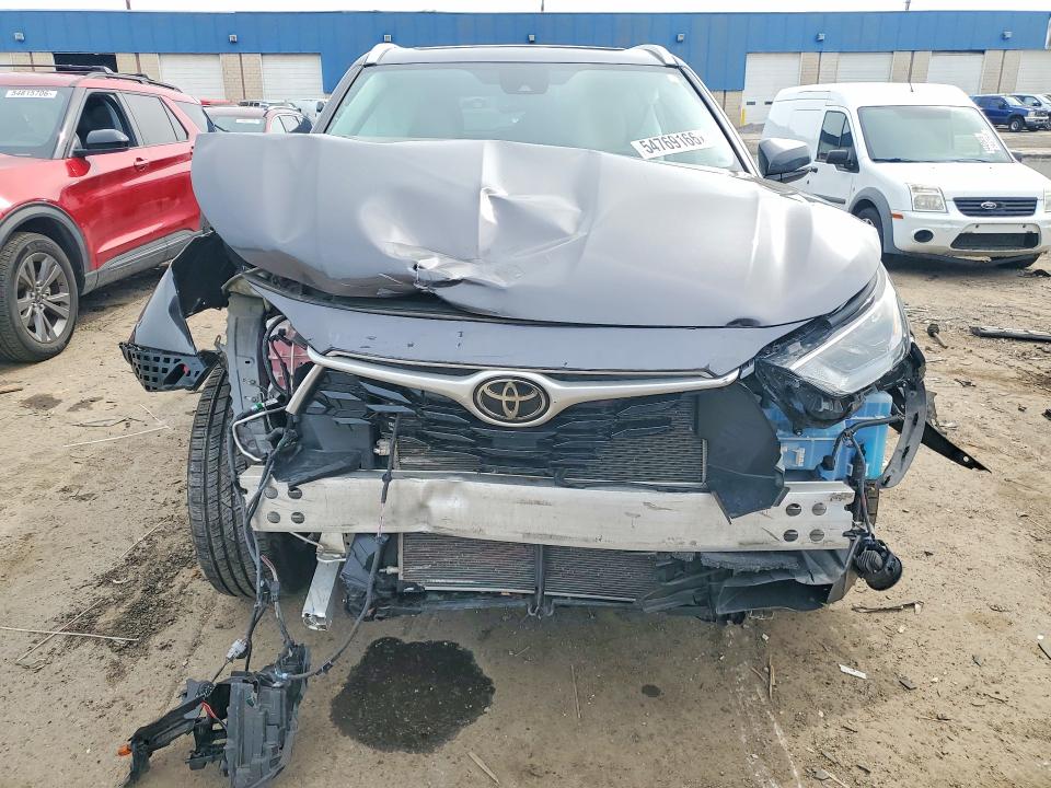 Продажа на аукционе авто 2022 Toyota Highlander, vin: 5TDGZRBH0NS238284, номер лота: 54769166