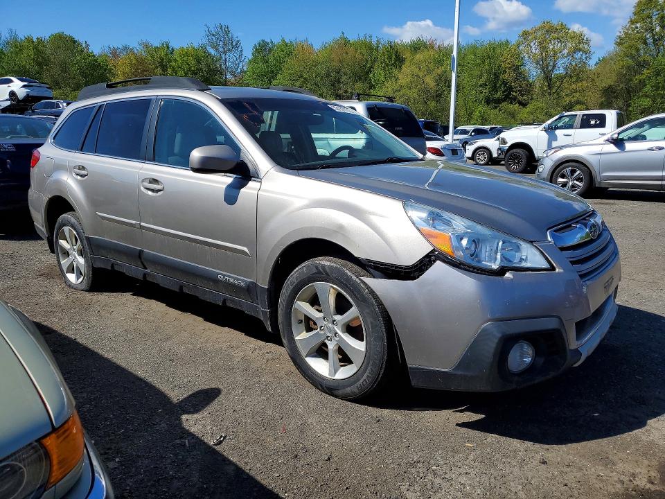 2014 Subaru Outback მანქანა იყიდება აუქციონზე, vin: 4S4BRBLC9E3240875, აუქციონის ნომერი: 53157176