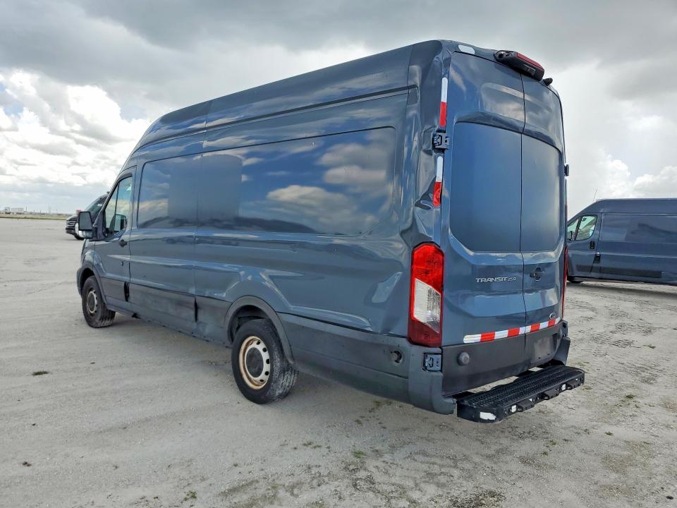 50740006 :رقم المزاد ، 1FTBR3X86LKB04867 vin ، 2020 Ford Transit مزاد بيع
