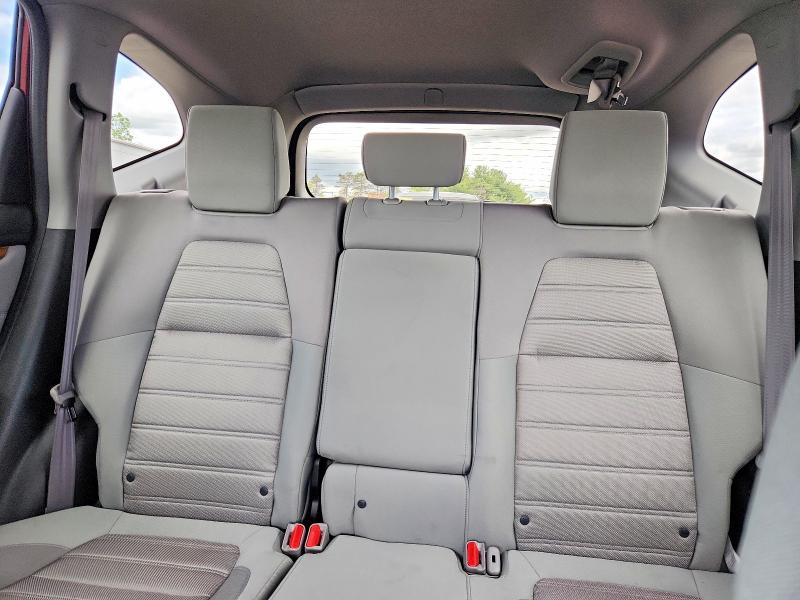 Продаж на аукціоні авто 2018 Honda Cr-v, vin: 7FARW2H53JE033213, номер лоту: 53796616