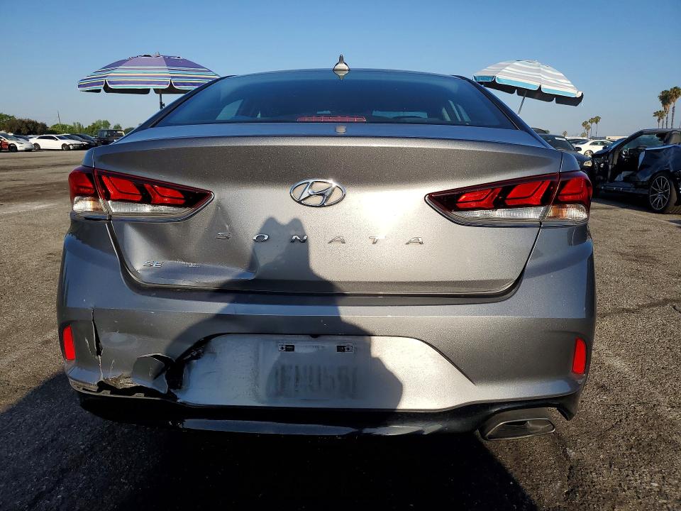 54256856 :رقم المزاد ، 5NPE24AF8JH696833 vin ، 2018 Hyundai Sonata مزاد بيع