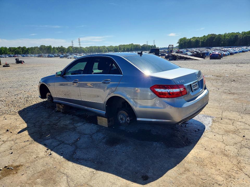 2012 Mercedes-benz E მანქანა იყიდება აუქციონზე, vin: WDDHF5KB4CA544731, აუქციონის ნომერი: 53155876