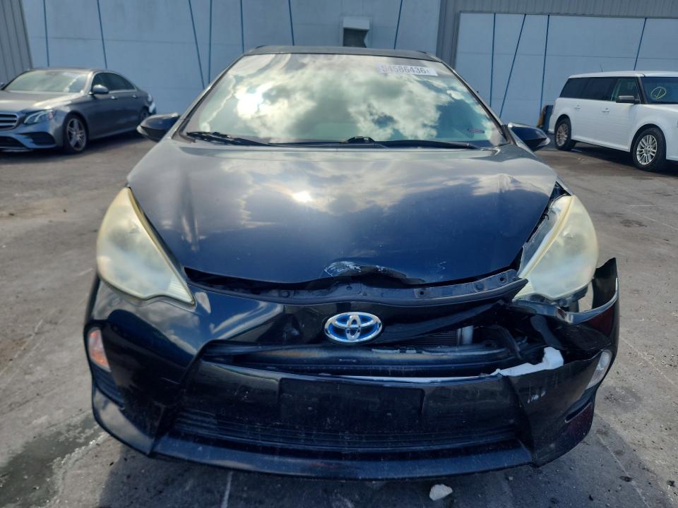 2013 Toyota Prius C მანქანა იყიდება აუქციონზე, vin: JTDKDTB30D1552569, აუქციონის ნომერი: 54586436