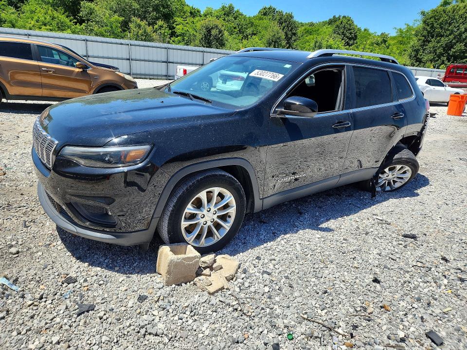 53027766 :رقم المزاد ، 1C4PJLCB5KD376554 vin ، 2019 Jeep Cherokee مزاد بيع