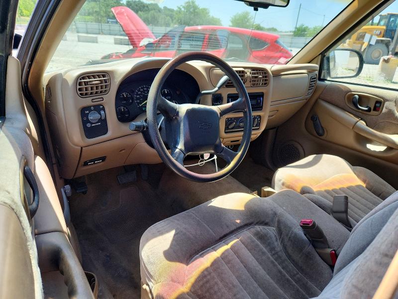 53249196 :رقم المزاد ، 1GCCS14X5X8133045 vin ، 1999 Chevrolet S Truck مزاد بيع