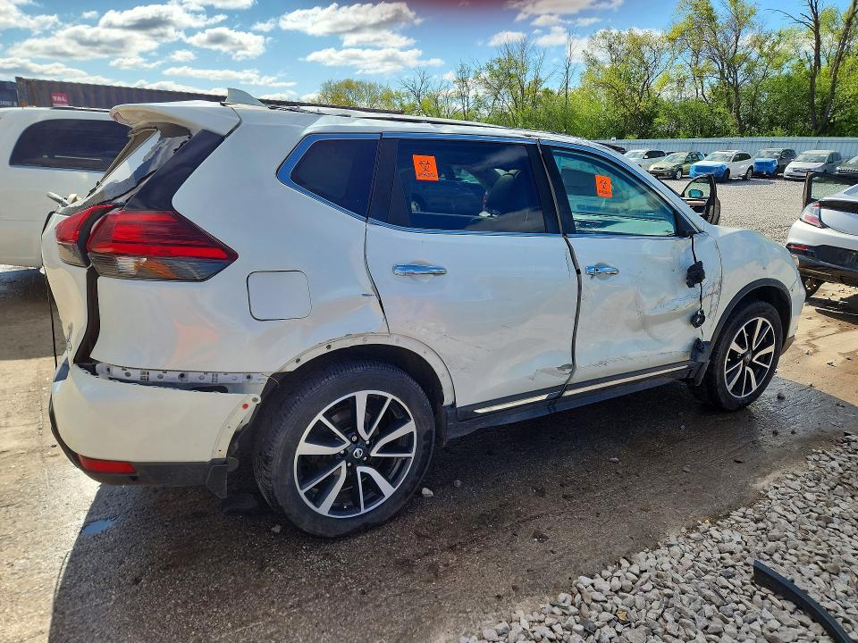 52202726 :رقم المزاد ، 5N1AT2MV5HC868109 vin ، 2017 Nissan Rogue مزاد بيع