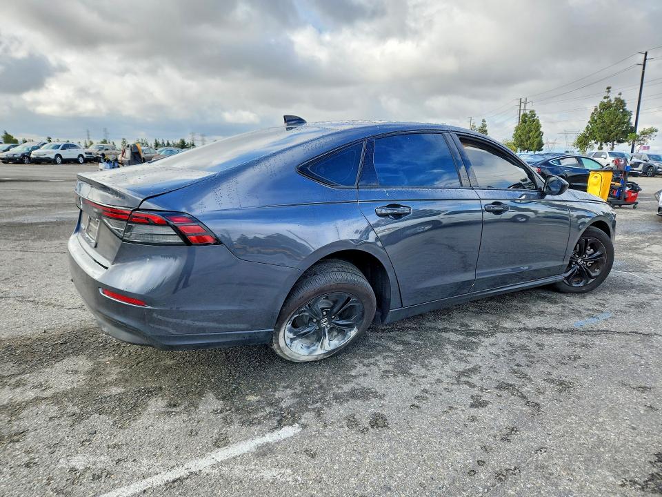 2025 Honda Accord მანქანა იყიდება აუქციონზე, vin: 1HGCY1F44SA065597, აუქციონის ნომერი: 52463696
