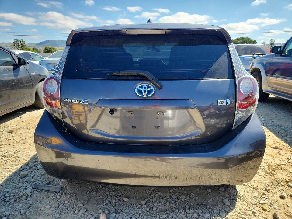 2014 Toyota Prius C მანქანა იყიდება აუქციონზე, vin: JTDKDTB34E1071743, აუქციონის ნომერი: 52717906