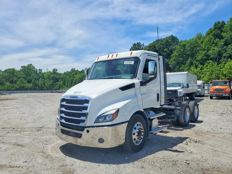 Продаж на аукціоні авто 2022 Freightliner Cascadia 116, vin: 3AKJHTDV3NSNE8223, номер лоту: 52695366