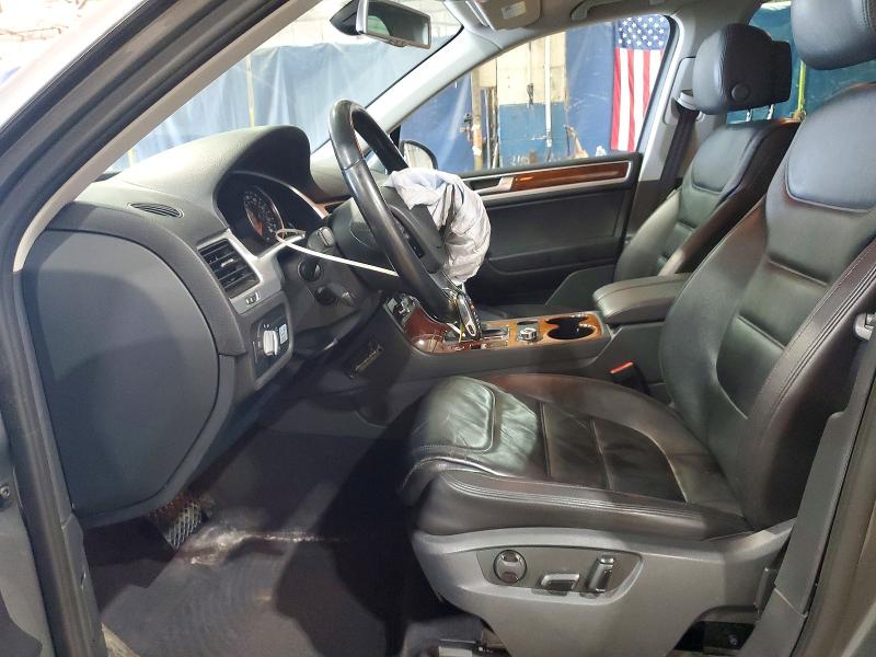 2014 Volkswagen Touareg მანქანა იყიდება აუქციონზე, vin: WVGEP9BP4ED012132, აუქციონის ნომერი: 54163136