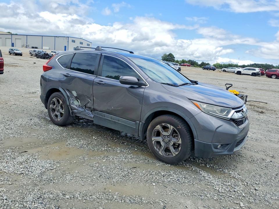 52739926 :رقم المزاد ، 7FARW2H8XJE105194 vin ، 2018 Honda Cr-v مزاد بيع