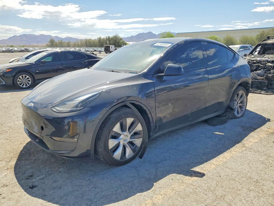 52169546 :رقم المزاد ، 7SAYGDEE2RF031469 vin ، 2024 Tesla Model Y مزاد بيع