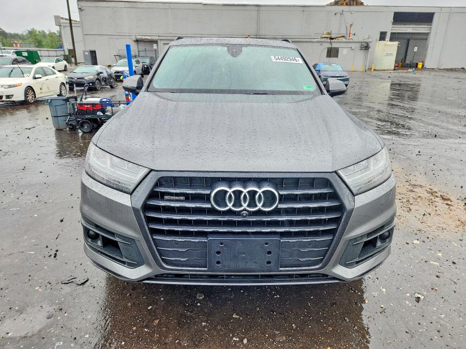Продаж на аукціоні авто 2018 Audi Q7, vin: WA1VAAF73JD010393, номер лоту: 54492946