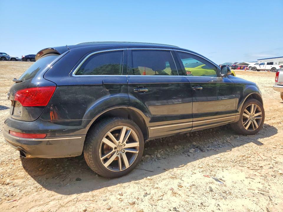 52445406 :رقم المزاد ، WA1LGAFE6FD008715 vin ، 2015 Audi Q7 مزاد بيع