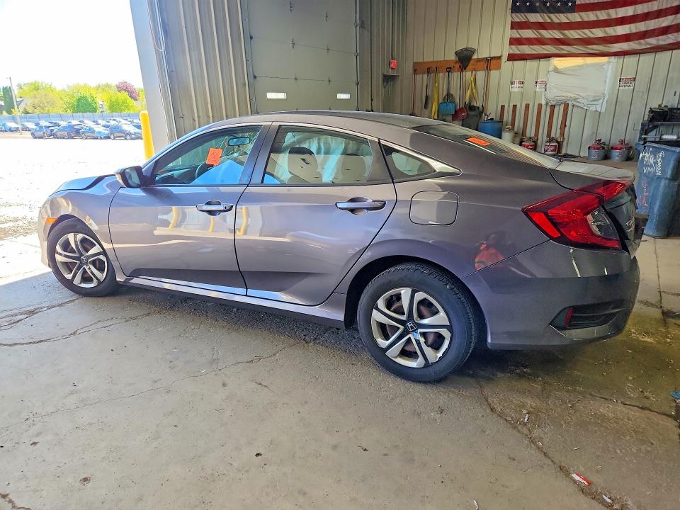 53573506 :رقم المزاد ، 19XFC2F54HE034798 vin ، 2017 Honda Civic مزاد بيع