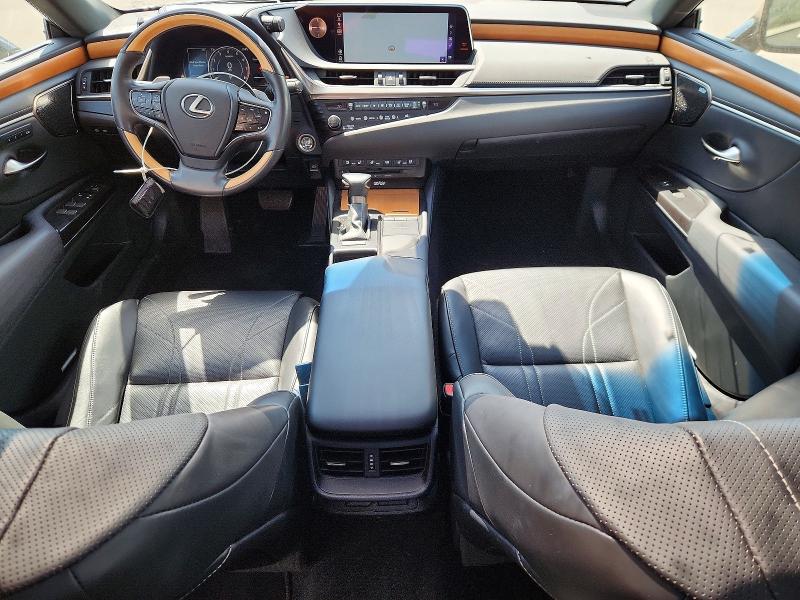 53706926 :رقم المزاد ، 58ABZ1B12KU021345 vin ، 2019 Lexus Es مزاد بيع