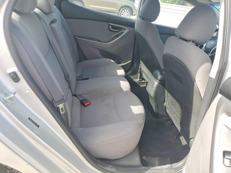 Продажа на аукционе авто 2016 Hyundai Elantra, vin: 5NPDH4AEXGH739658, номер лота: 53752976