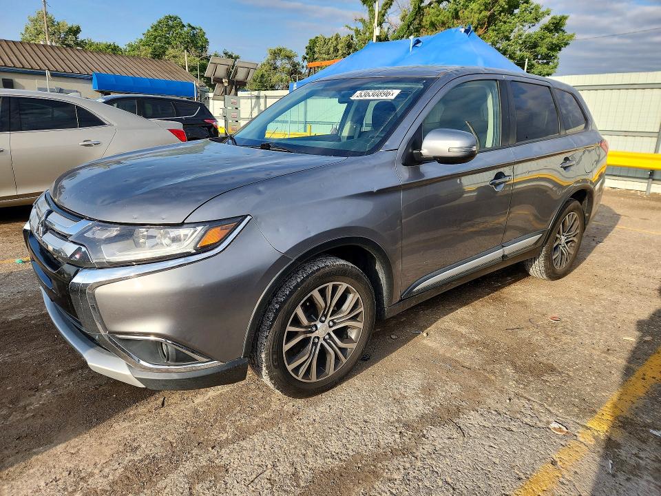 Продажа на аукционе авто 2018 Mitsubishi Outlander, vin: JA4AZ3A36JZ025223, номер лота: 53630896