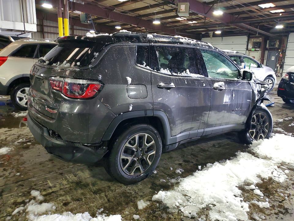 52739106 :رقم المزاد ، 3C4NJDDB2KT733260 vin ، 2019 Jeep Compass مزاد بيع