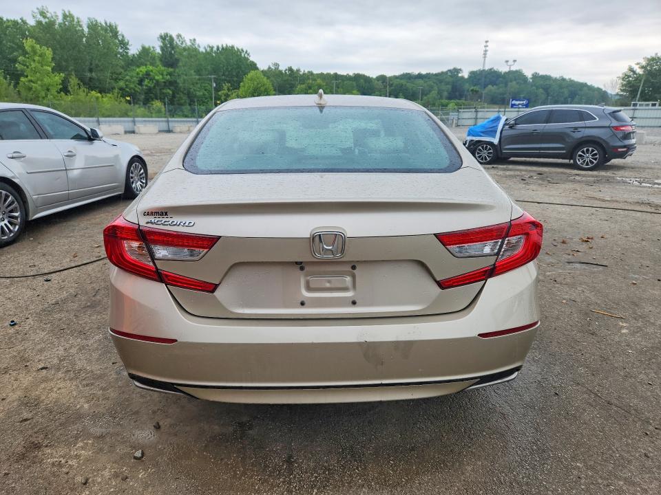 Продаж на аукціоні авто 2018 Honda Accord, vin: 1HGCV1F63JA130898, номер лоту: 52236816