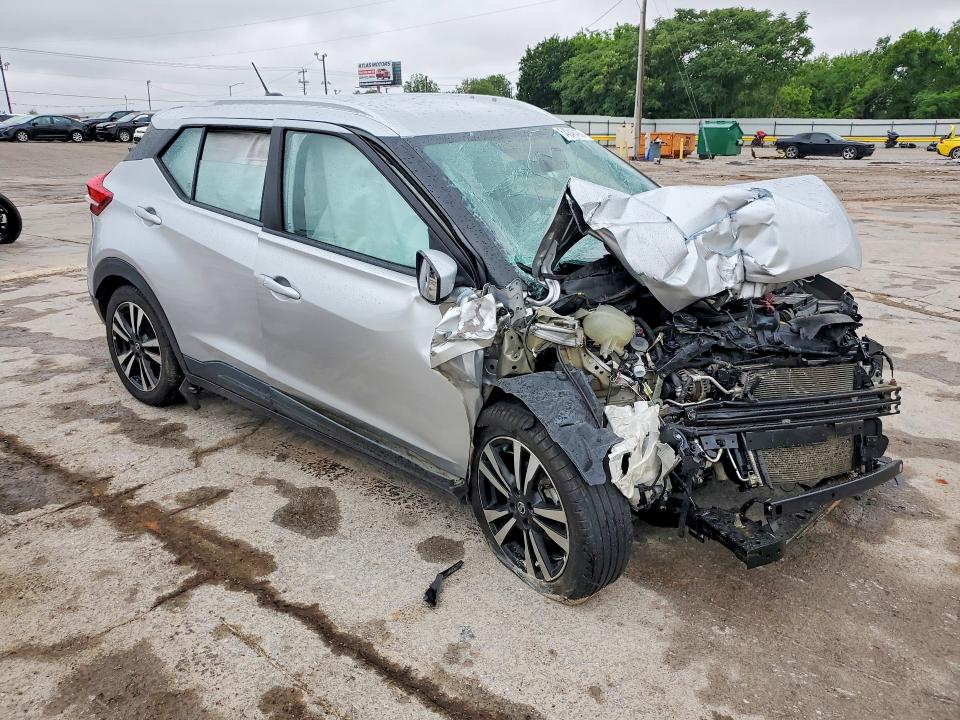 54248466 :رقم المزاد ، 3N1CP5CU8KL538247 vin ، 2019 Nissan Kicks مزاد بيع