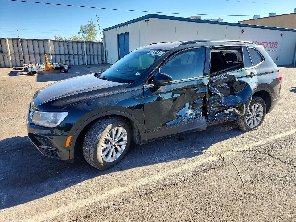 Продаж на аукціоні авто 2019 Volkswagen Tiguan, vin: 3VV1B7AX6KM122172, номер лоту: 52432926