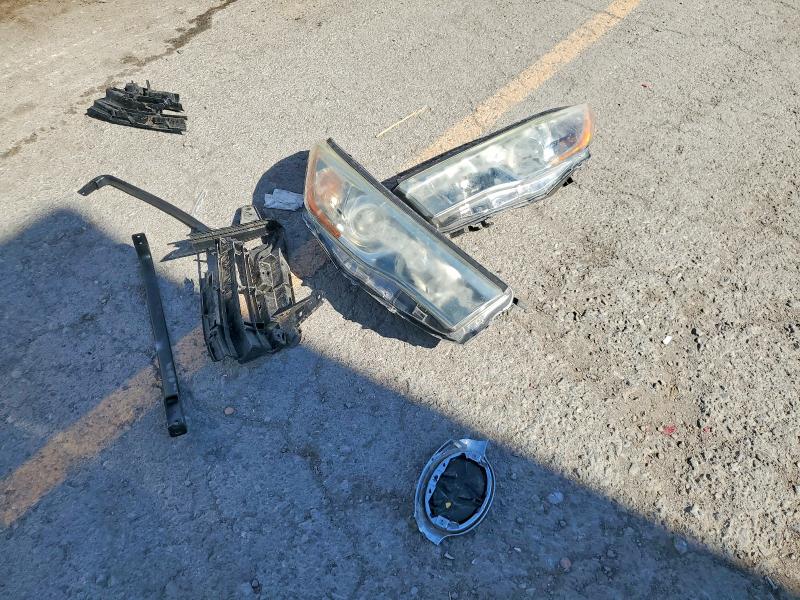 53121766 :رقم المزاد ، 5TDJKRFHXFS154026 vin ، 2015 Toyota Highlander مزاد بيع