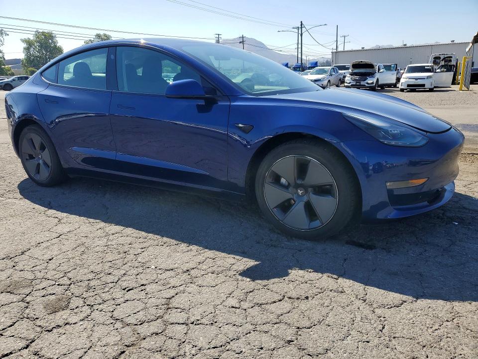 Продаж на аукціоні авто 2021 Tesla Model 3, vin: 5YJ3E1EB0MF037880, номер лоту: 52804136