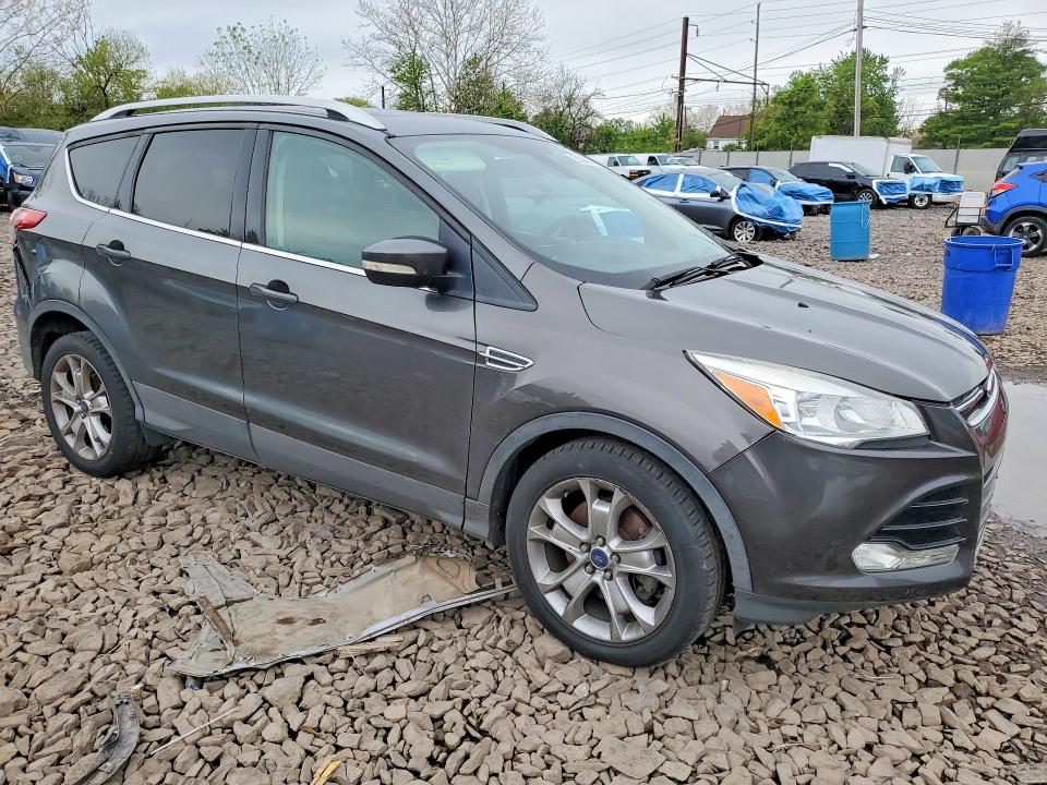 2015 Ford Escape მანქანა იყიდება აუქციონზე, vin: 1FMCU9JX4FUA55646, აუქციონის ნომერი: 52999066